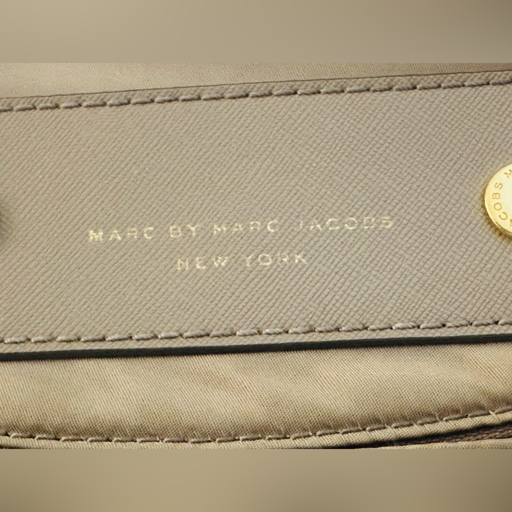 Marc by Marc Jacobs Women's Preppy Nylon Sasha - Picture 3 of 9